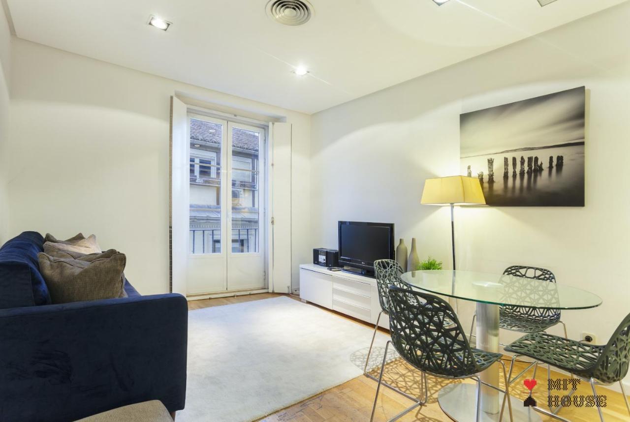 Mit House Puerta Del Sol III En Madrid Apartment Exterior foto