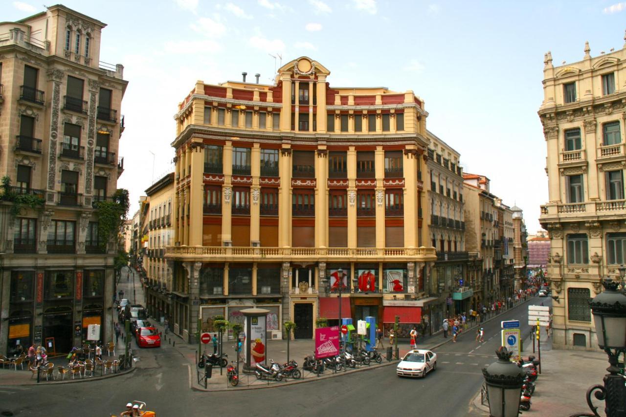 Mit House Puerta Del Sol III En Madrid Apartment Exterior foto