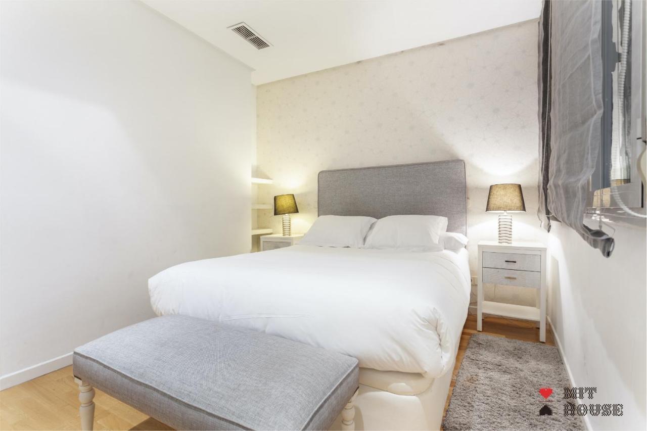 Mit House Puerta Del Sol III En Madrid Apartment Exterior foto